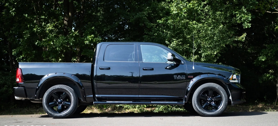 Dodge RAM cena 92000 przebieg: 195000, rok produkcji 2013 z Warszawa małe 137